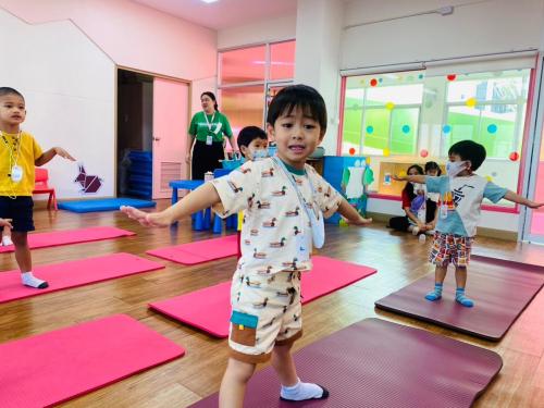 LINE ALBUM Yoga-exercises-for-kids-T.Maumi 240318 48