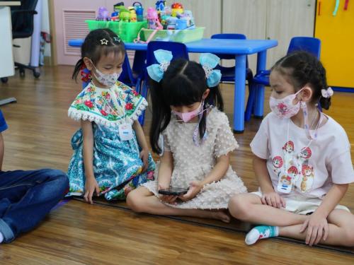 LINE ALBUM Hands-on-learning-with-tecnology 240320 71