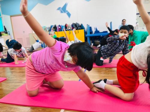 LINE ALBUM Yoga-exercises-for-kids-T.Mayumi 240322 102