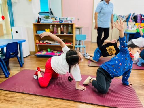 LINE ALBUM Yoga-exercises-for-kids-T.Mayumi 240322 109