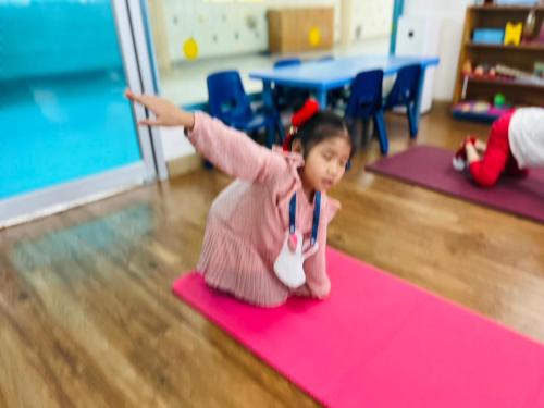LINE ALBUM Yoga-exercises-for-kids-T.Mayumi 240322 110