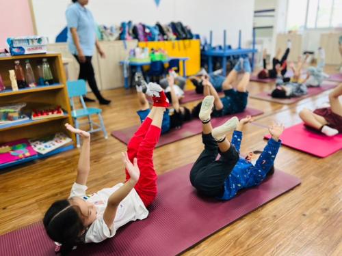 LINE ALBUM Yoga-exercises-for-kids-T.Mayumi 240322 112