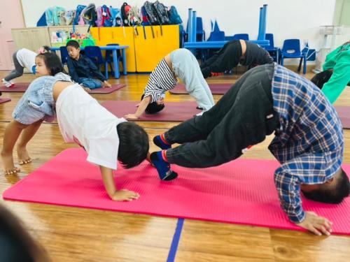 LINE ALBUM Yoga-exercises-for-kids-T.Mayumi 240322 114