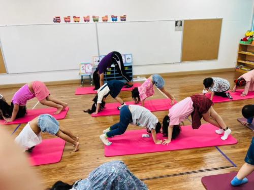 LINE ALBUM Yoga-exercises-for-kids-T.Mayumi 240322 118