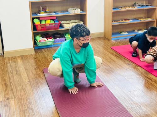 LINE ALBUM Yoga-exercises-for-kids-T.Mayumi 240322 126