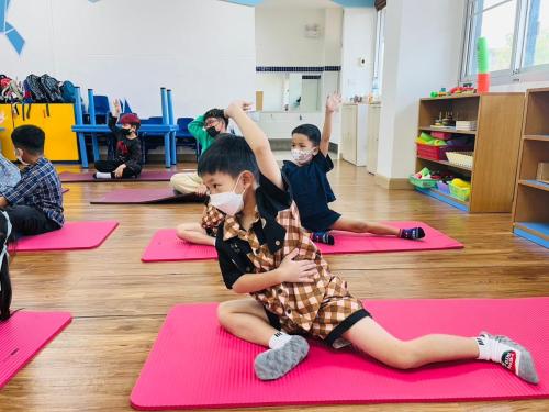 LINE ALBUM Yoga-exercises-for-kids-T.Mayumi 240322 149