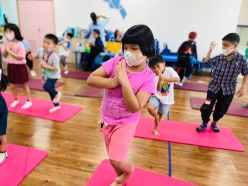 LINE ALBUM Yoga-exercises-for-kids-T.Mayumi 240322 150