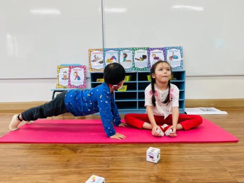 LINE ALBUM Yoga-exercises-for-kids-T.Mayumi 240322 173