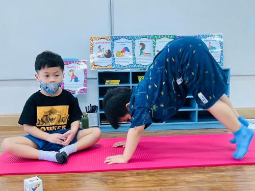LINE ALBUM Yoga-exercises-for-kids-T.Mayumi 240322 181