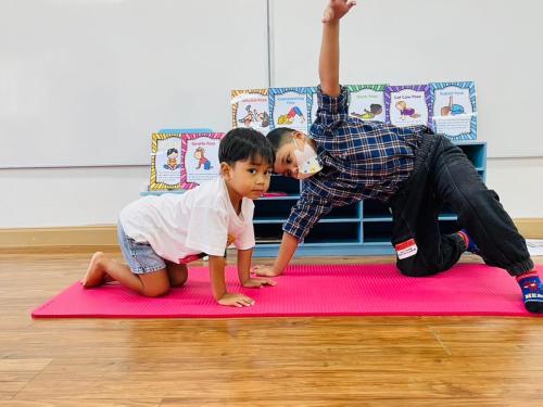 LINE ALBUM Yoga-exercises-for-kids-T.Mayumi 240322 186
