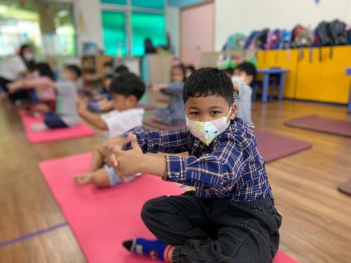 LINE ALBUM Yoga-exercises-for-kids-T.Mayumi 240322 213