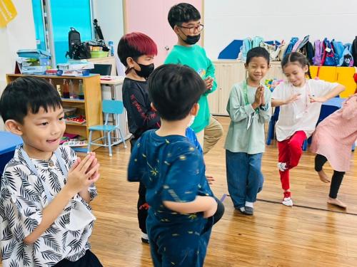 LINE ALBUM Yoga-exercises-for-kids-T.Mayumi 240322 32