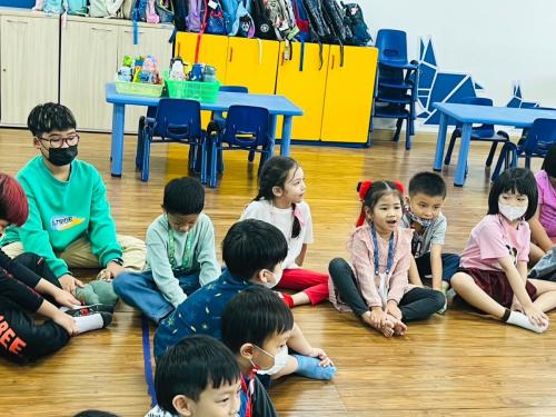 LINE ALBUM Yoga-exercises-for-kids-T.Mayumi 240322 47