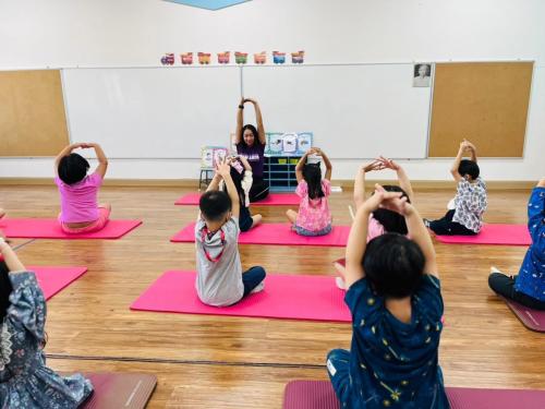 LINE ALBUM Yoga-exercises-for-kids-T.Mayumi 240322 69