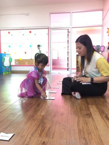 LINE ALBUM Collaborative-Learning-about-Job-and-Occupations 240326 52