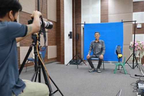 LINE_ALBUM_รายงานตัวนักเรียน (21 พ.ย.)_231121_20