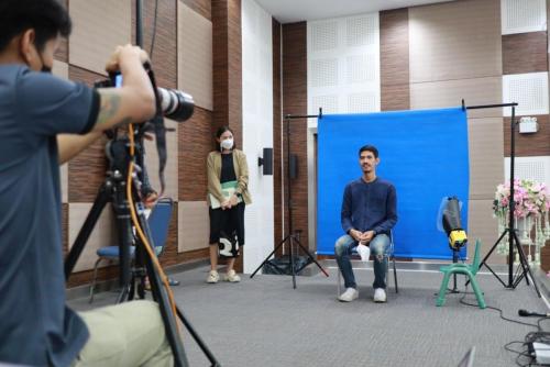 LINE_ALBUM_รายงานตัวนักเรียน (21 พ.ย.)_231121_22