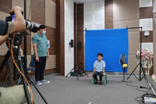 LINE_ALBUM_รายงานตัวนักเรียน (21 พ.ย.)_231121_242