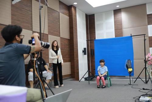 LINE_ALBUM_รายงานตัวนักเรียน (21 พ.ย.)_231121_266