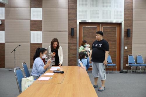 LINE_ALBUM_รายงานตัวนักเรียน (21 พ.ย.)_231121_267