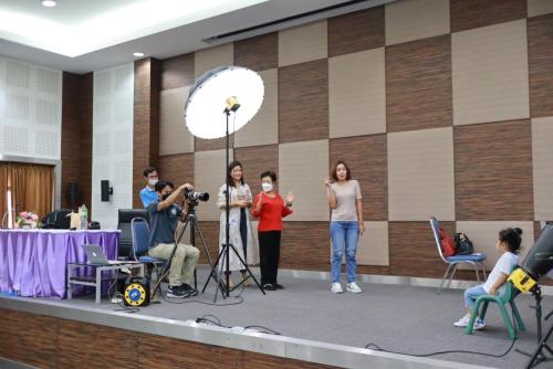 LINE_ALBUM_รายงานตัวนักเรียน (21 พ.ย.)_231121_40
