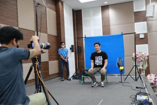 LINE_ALBUM_รายงานตัวนักเรียน (21 พ.ย.)_231121_68