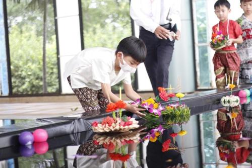 LINE_ALBUM_ลอยกระทง 66_231127_529