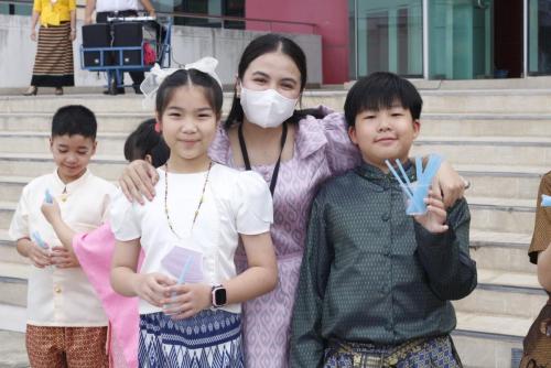 LINE_ALBUM_ลอยกระทง 66_231127_536