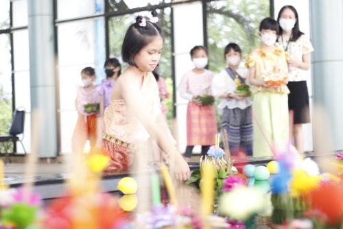 LINE_ALBUM_ลอยกระทง 66_231127_587