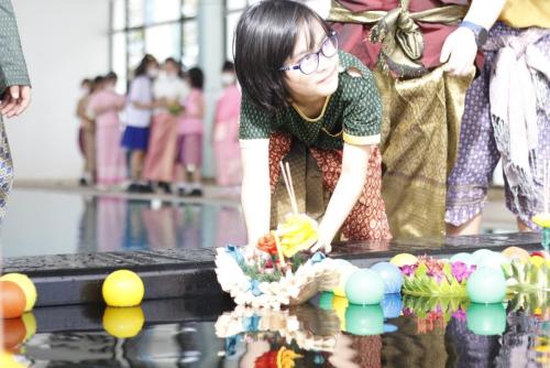 LINE_ALBUM_ลอยกระทง 66_231127_599
