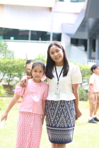 LINE_ALBUM_ลอยกระทง 66_231127_675