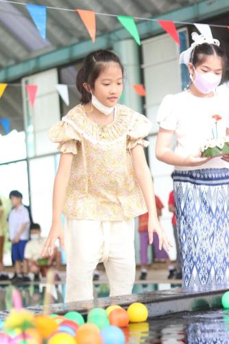LINE_ALBUM_ลอยกระทง 66_231127_711